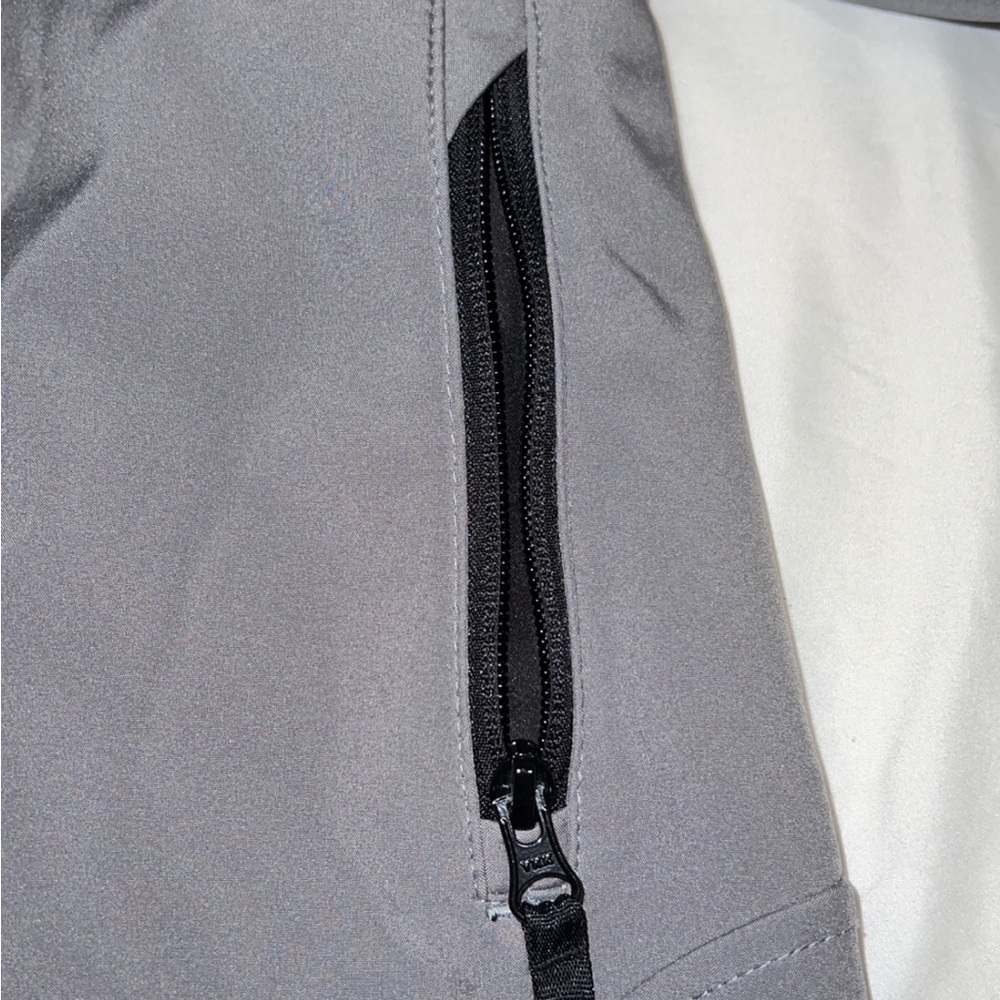 Zip up jacket - Picture 3 of 4